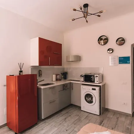 Charmelise La Spezia